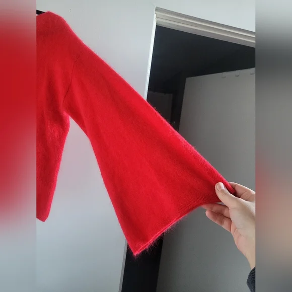 Banana Republic Red Brushed Cashmere Flare-Sleeve Scoopneck Sweater Womens Small